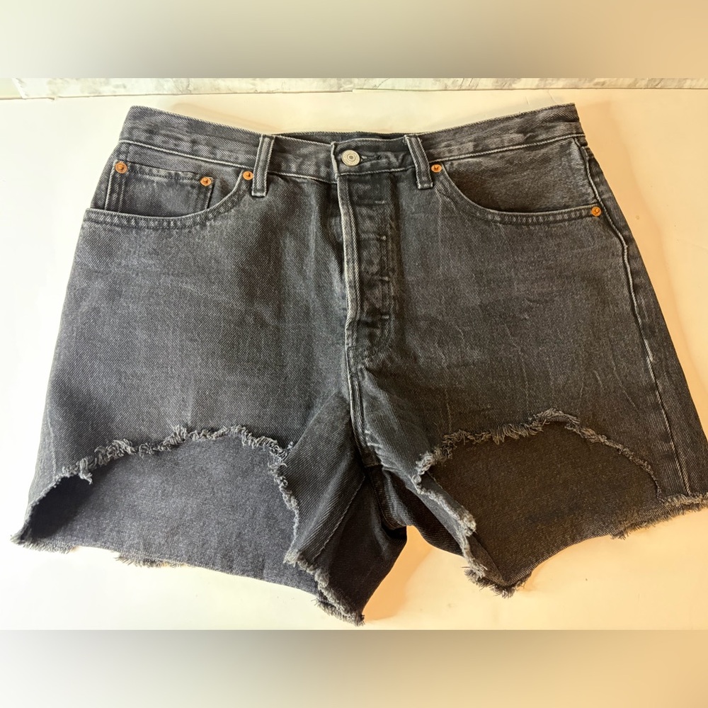 Abercrombie & Fitch Black Denim Women‎ Shorts/Button Fly/Size 30